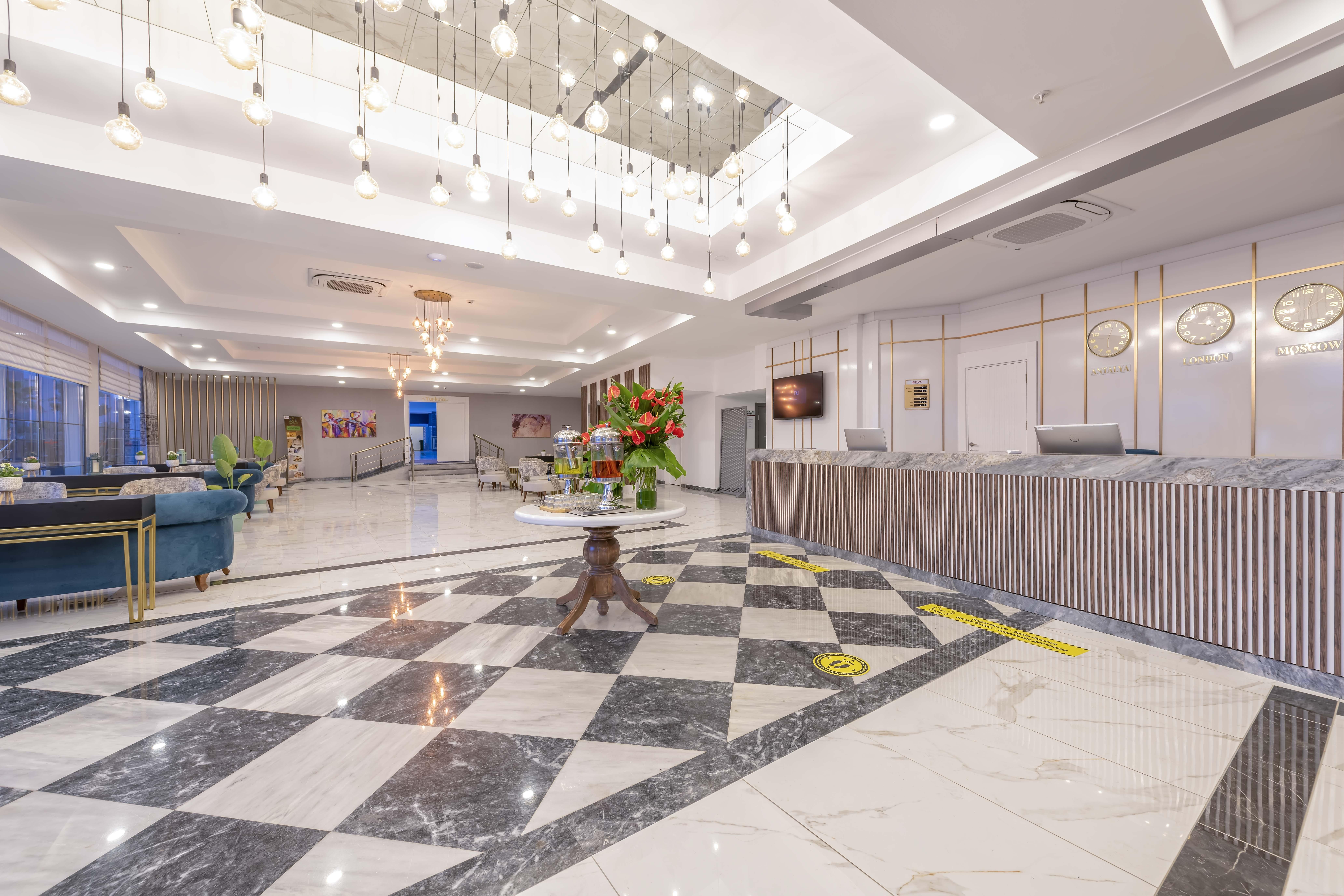 Hotel Royal Towers Lara Antalya Zewnętrze zdjęcie