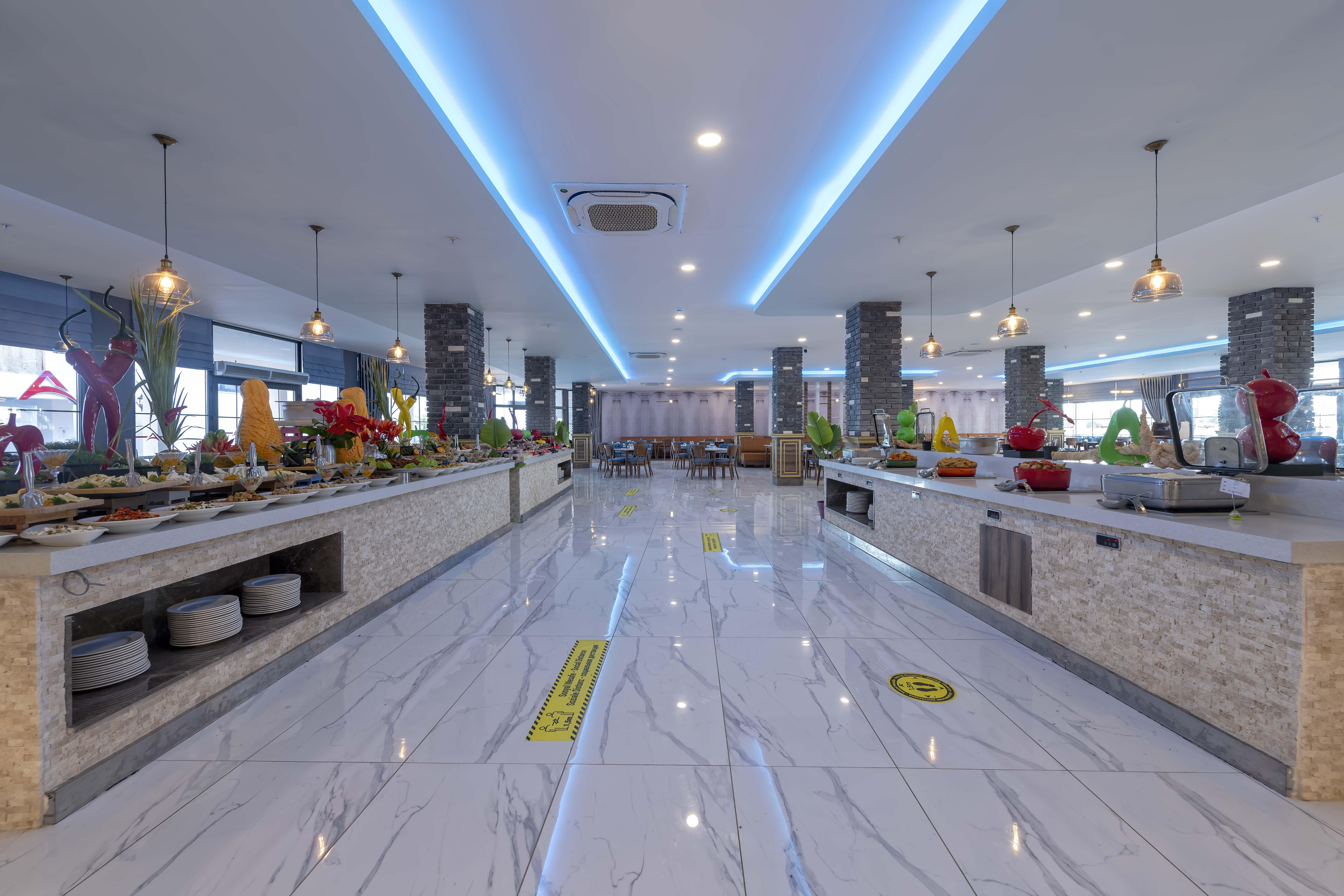 Hotel Royal Towers Lara Antalya Zewnętrze zdjęcie